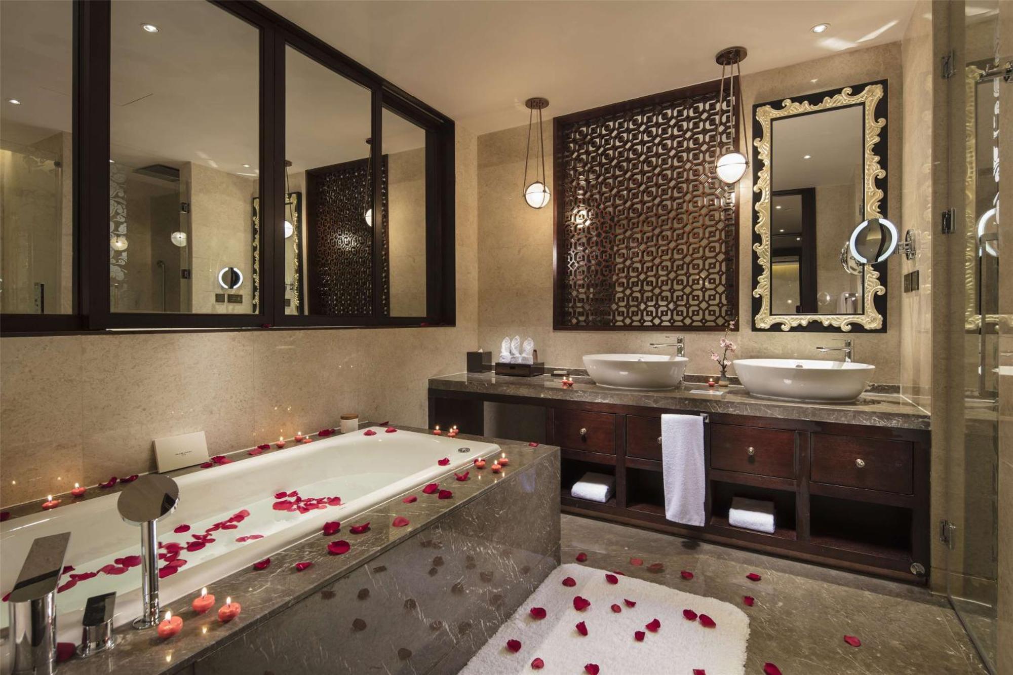 Hilton Linzhi Resort Nyingchi Buitenkant foto
